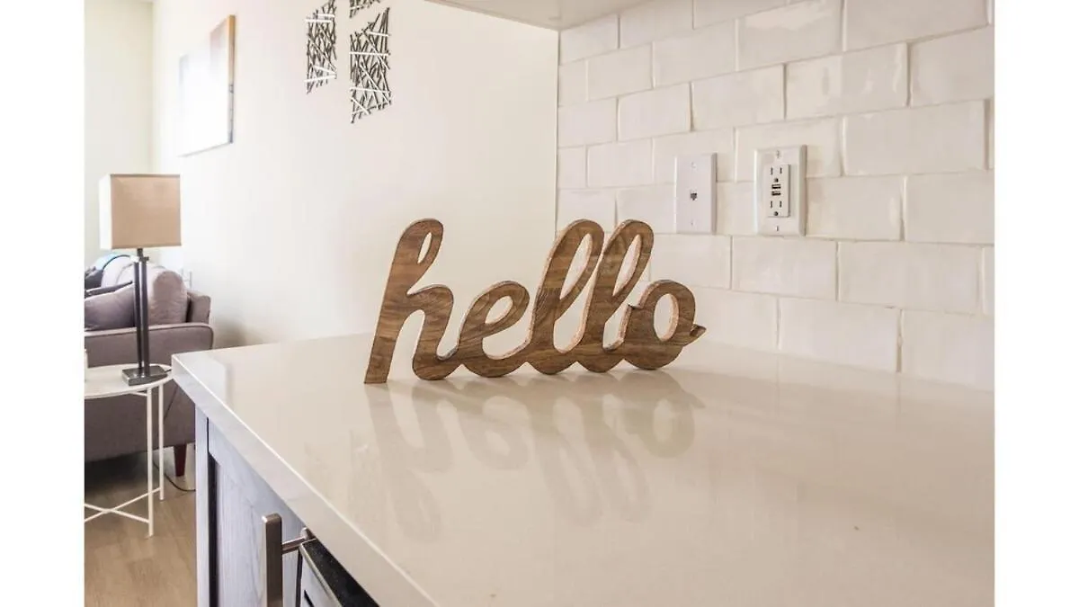 Stunning Nulu 1Br Cozysuites 03 Louisville